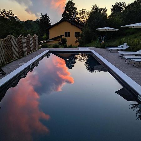 منزل الضيف آستي  في Cascina Ghitin Relais المظهر الخارجي الصورة