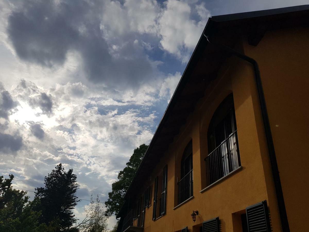 منزل الضيف آستي  في Cascina Ghitin Relais المظهر الخارجي الصورة