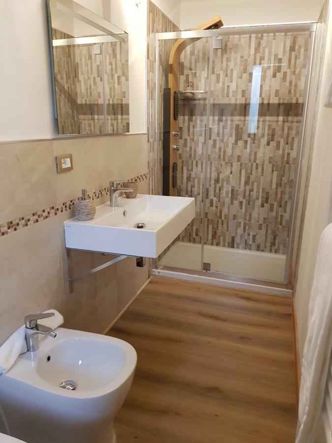 منزل الضيف آستي  في Cascina Ghitin Relais المظهر الخارجي الصورة